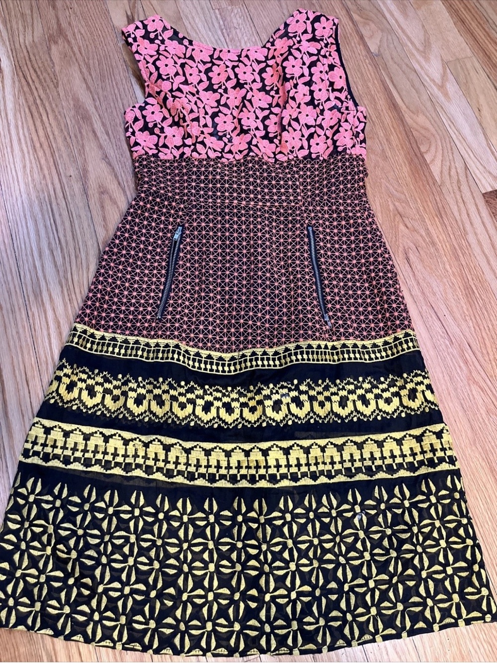 Anthropologie  Tracy Reese Floral and Geo Print Sleeveless Dress pink black 6
